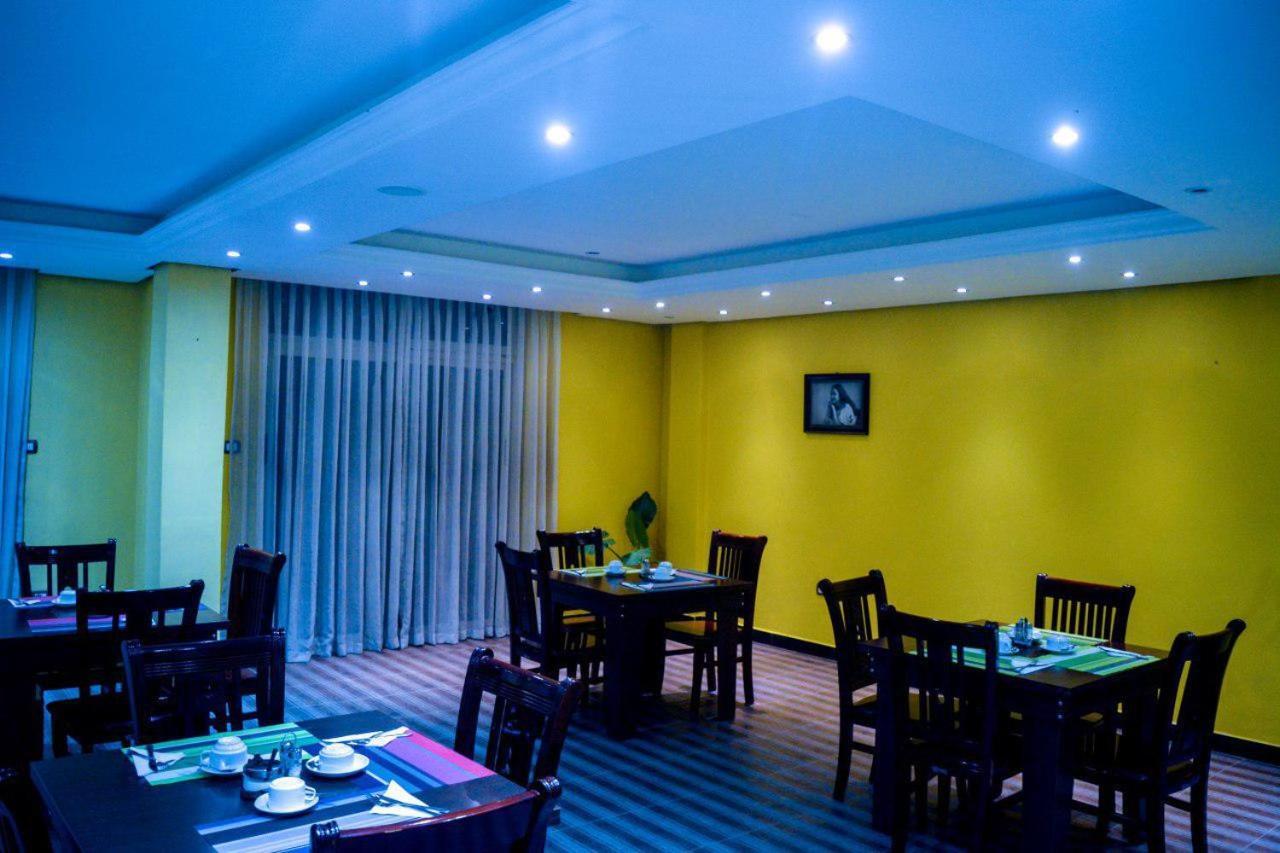 Melodie Hotel Аддис-Абеба Экстерьер фото