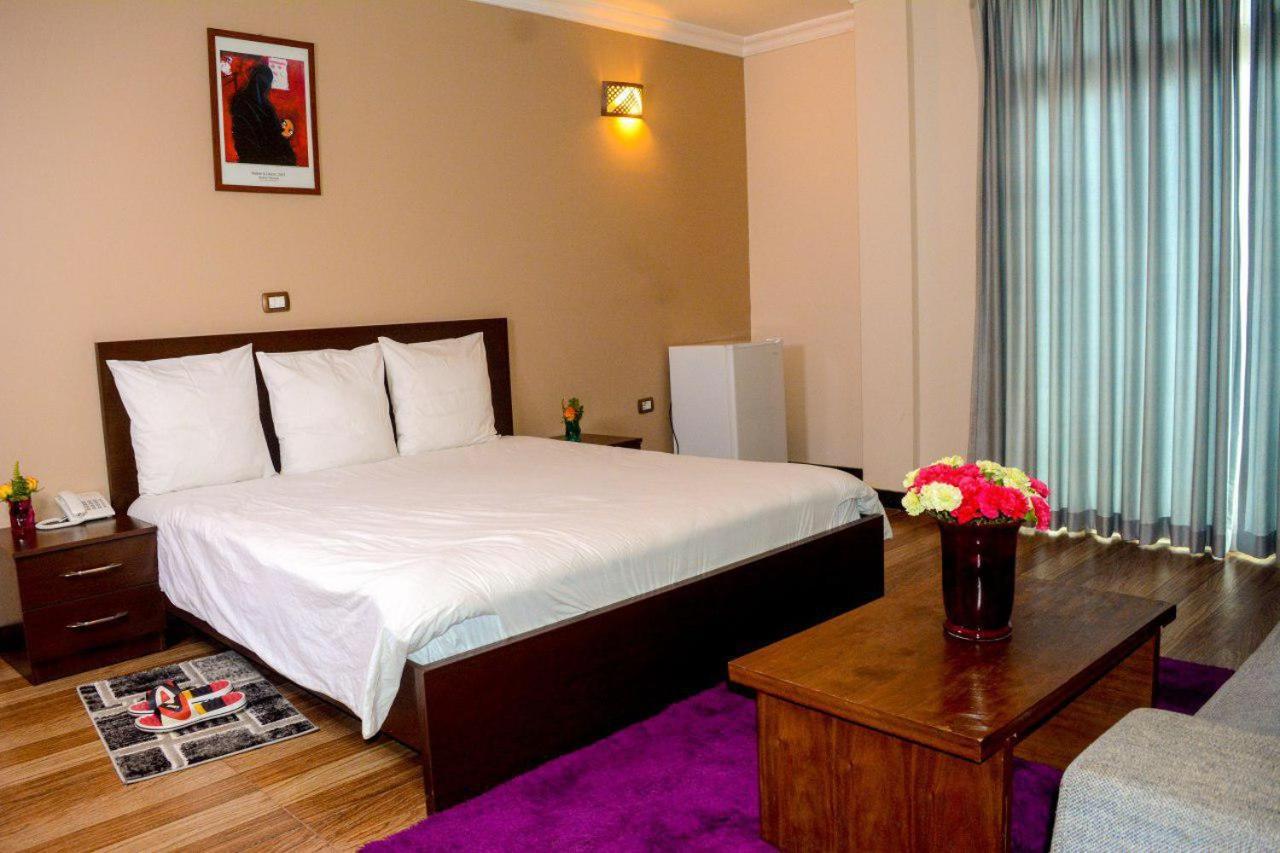 Melodie Hotel Аддис-Абеба Экстерьер фото